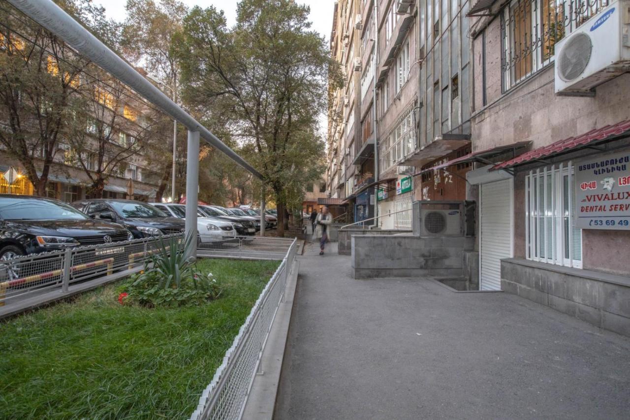 Stay Inn Apartments Near Northern Avenue Erevan Esterno foto