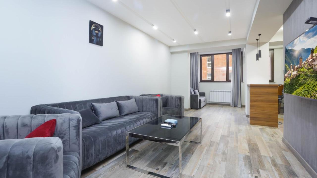 Stay Inn Apartments Near Northern Avenue Erevan Esterno foto
